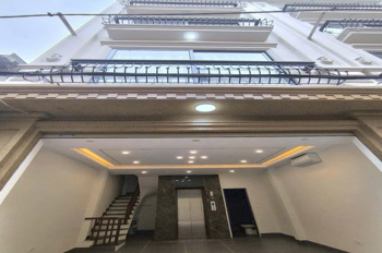 Bán nhà Phố Trạm 37m MT4.6m 6 tầng thang máy, gara ô tô giá 10,.6 tỷ