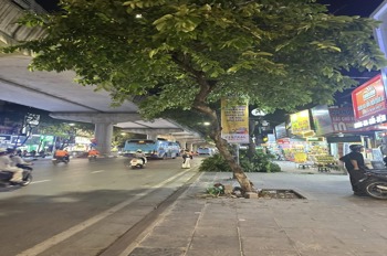 Bán Nhà Xuân Thuỷ - 158m2, 4 Tầng, Mặt Tiền 9m, Ô Tô Đỗ Cửa, Giá 41 Tỷ