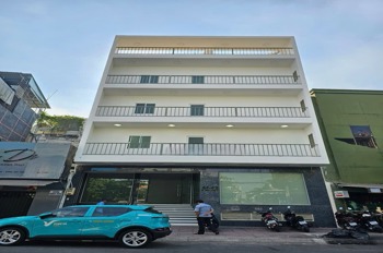 Bán Gấp Nhà Mặt Tiền Phan Đăng Lưu - Phú Nhuận, 55 Tỷ, DT 9.6x18m