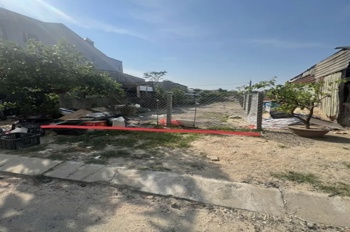 Lô đất đẹp mặt tiền Đường k20 . DT:89m , ngang 5m15