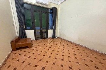 Bán nhà riêng Kim Giang Đại Kim 45m2, 5 tầng, 6 phòng ngủ, giá tốt
