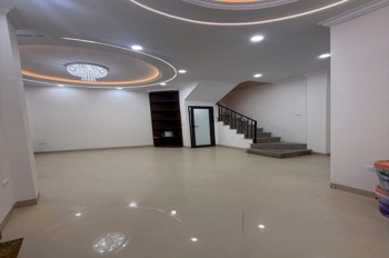 Nhà phố Nguyễn Khang - Cầu Giấy 40m² - 8.2 tỷ: Cơ hội Đầu tư & An Cư Lý Tưởng