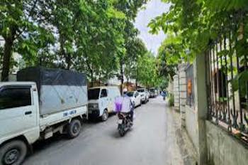 Bán 100m2 đất  mặt ngõ  Nguyễn Phong Sắc , mt 6m, 2 mặt ngõ ô tô tránh, dừng đỗ