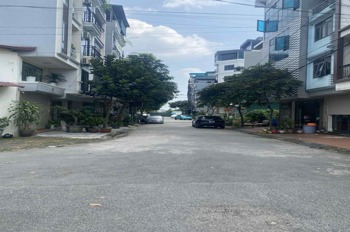 Bán Đất Thương Mại Mặt Tiền Đại Học Công Nghiệp, Nam Từ Liêm - Giá 4.2m/m²