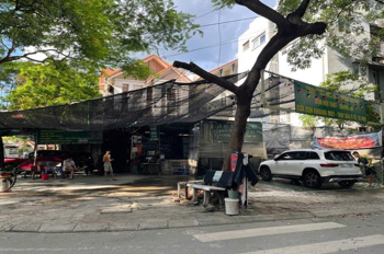 Bán nhà 5 tầng Ngô Thì Nhậm, Hà Đông.
Ô TÔ TRÁNH - VỈA HÈ - KINH DOANH
Giá hơn 12 tỷ. Giá rẻ