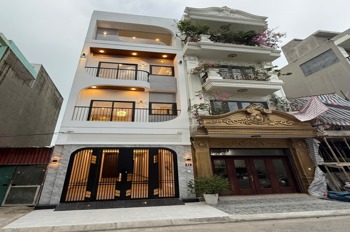 Bán nhà Ngọc Thuỵ, Long Biên 5 tầng, 82m², MT 4.1m, ô tô tránh - 26 tỷ