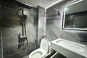 Bán Gấp Nhà Quận 3 - Trần Văn Đang - Nội Thất Đầy Đủ - Sổ Hồng Riêng