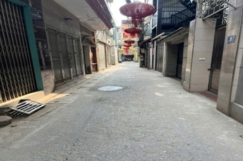 Nhà 4 Tầng Bùi Xương Trạch - 8.35 Tỷ - Vị Trí Đẹp, Gần Phố