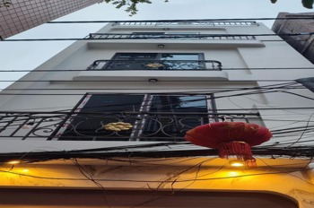 Chính chủ bán nhà 5 tầng, gần chợ Mậu Lương, Hà Đông - KD tốt, đầy đủ tiện ích