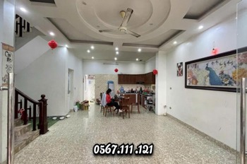 Nhà Đẹp 3 Tầng Đông Anh - 135m2 Trung Tâm Thị Trấn, Full Nội Thất