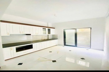Nhà 5 Tầng Phố Ngũ Nhạc Hoàng Mai - Giá 7.68 Tỷ TL - Cho Thuê 25 Triệu/Tháng