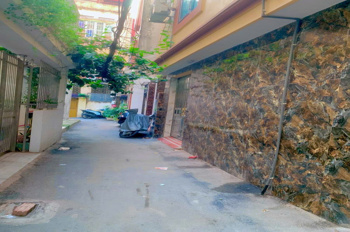 Bán nhà Khương Đình 36m 6 tầng thang máy lô góc,hơn 9 tỷ