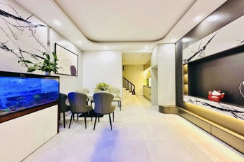 Nhỉnh 9 tỷ, 39m2 x 6T Thang máy, Văn Chương, Đống Đa, 40m ra Oto, nhà mới đẹp, ở ngay