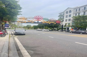 Cho Thuê Nhà Phố Vincom Grand Park - D2A - Vị Trí Đẹp, Kinh Doanh Sầm Uất