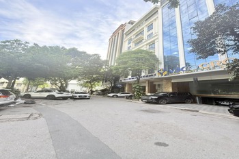 Bán Toà Văn Phòng Cao Cấp Quận Cầu Giấy - 288m2, View Công Viên