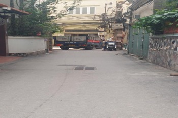 Bán Nhà Kim Giang - 120m2, 3 Tầng, MT 8.4m, Ô Tô Đỗ, 24 Tỷ