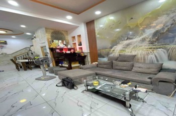 Bán nhà Bình Tân, 32m2, 2 tầng, gần Khu Tên Lửa - Giá Tốt