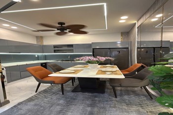 Nhà Mới 2 Tầng Gò Vấp - 45m2 - Xe Hơi - Gần ĐH Công Nghiệp - 5.xx Tỷ