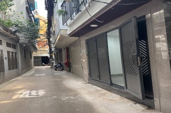 Bán nhà Cầu Giấy 6 Tầng, Mặt Tiền 4m, 47m2 - Giá 16.95 tỷ