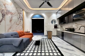 Cần bán nhà mặt tiền Lý Thường Kiệt, Hải Châu, 107m2, 3 tầng, giá hơn 14 tỷ