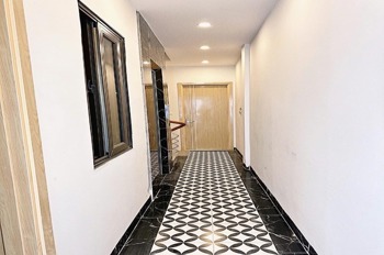 Bán Toà Căn Hộ Dịch Vụ Cầu Giấy - 11 Phòng - 55tr/th - Pháp Lý Rõ