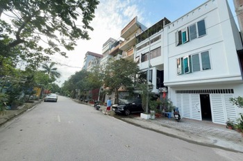 Bán Liền Kề Mậu Lương 65m2, 3 Tầng, Kinh Doanh Đắt Lợi - Giá 14.8 tỷ