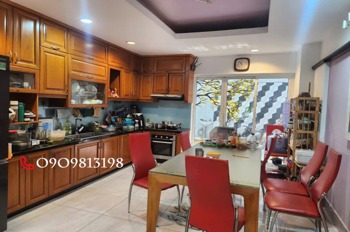 Bán Nhanh Nhà Phường Tân Thuận, Quận 7 - SHR, 5PN, Giá Tốt