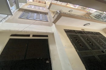 Bán nhà phố Hoàng Sâm - 8.3 tỷ - 36/40m², 5.5m mặt tiền, gần phố