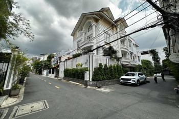 Bán nhà góc 2 mặt tiền Nguyễn Bá Huân - Xuân Thủy, Quận 2 - 53 tỷ