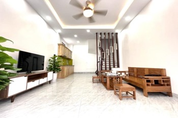 💥 Nhà Góc - Ngã Tư Sở - Full Nội Thất - 5 Tầng - Ô Tô Đỗ Cửa