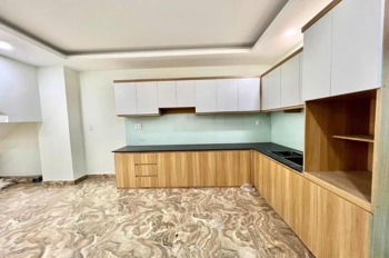 Nhà Ngộp Quận 12: 4x15.5m, 3PN, Giá 4 Tỷ - Vị Trí Đắc Địa