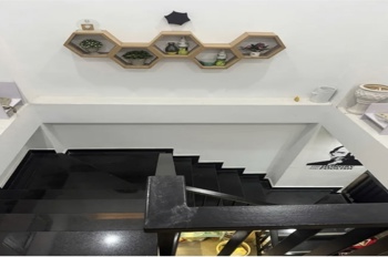 Nhà 2 tầng kiệt Lý Thái Tổ . DT:56m , ngang 5m