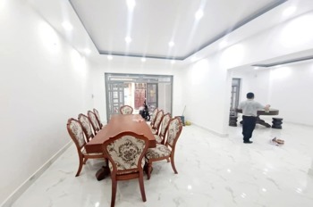 Bán Nhà Bình Tân - 110m2, HXH, Giá 6.9 tỷ (62.7tr/m2) - Tiềm Năng Kinh Doanh