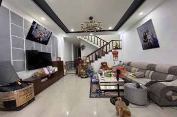 CẦN BÁN GẤP NHÀ 2 TẦNG FULL NỘI THẤT – GẦN BIỂN – GIÁ TỐT! Mặt tiền đường Phú Xuân – Hòa Minh –