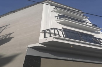 Nhà 5 Tầng Mặt Ngõ Ô Tô Tránh - Giá Chỉ 6 Tỷ - Vị Trí Đắc Địa