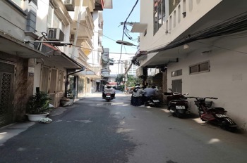 Nhà Văn Quán Kinh Doanh Đỉnh - Ngay ĐH Kiến Trúc, Ô Tô Tránh - Giá Tốt