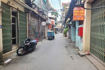 HIẾM  BÁN GẤP – ĐẤT VÀNG TRẦN PHÚ, VĂN QUÁN – MẶT TIỀN KHỦNG 6M.
 SỔ VUÔNG NHƯ TỜ A4 – NGÕ THÔNG