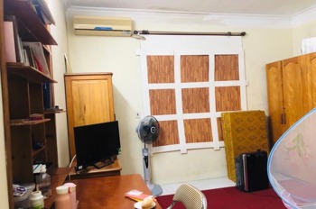 Ngõ Thông Trần Phú - Nhà 3 Tầng, 26m2, 5.3 Tỷ - Gần Phố, Mặt Tiền Rộng