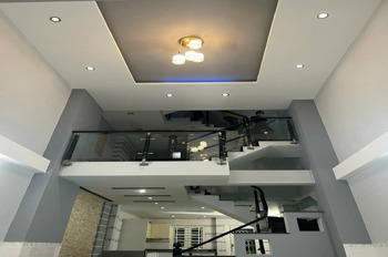 Bán nhà đẹp Tân Bình - Hẻm Lạc Long Quân, 4 tỷ TL - Vị trí đắc địa, tiện ích đầy đủ