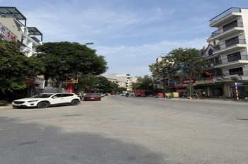 Bán nhà tổng cục 5 xây thô 62m2, vỉa hè ô tô, giá 16.5 tỷ - Yên Xá