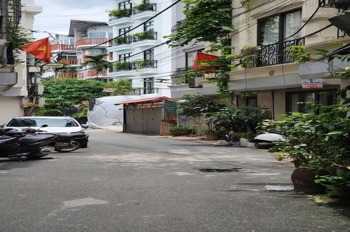 Bán Nhà Ngọc Thụy, Long Biên 45m², 4 Tầng, Ô Tô Đỗ Cửa - Giá 9 Tỷ