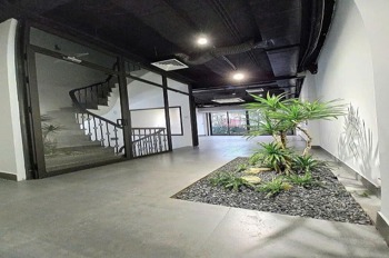 Mặt Tiền 9.4m - Tòa Nhà 8 Tầng Nguyễn Chí Thanh - Cơ Hội Đầu Tư Vàng