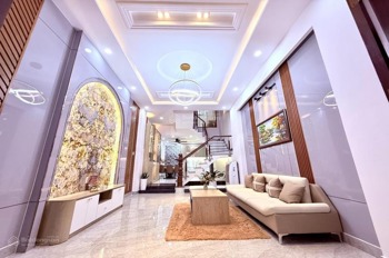 Bán Gấp Nhà Đẹp, Giá Tốt Tại Bình Thạnh - 4PN, Nội Thất Cao Cấp