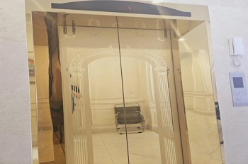 Bán nhà 4 tầng thang máy, 38m2, Quận 10 - 8.4 tỷ