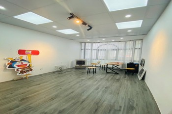 Phân Lô Trần Quốc Hoàn - Cầu Giấy - 40m2 - 4 Tầng - Mặt Tiền 3.5m - Kinh Doanh Sầm Uất