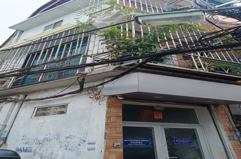 CHÍNH CHỦ BÁN CĂN LẠC LONG QUÂN 35M,4 TẦNG ,LÔ GÓC.CHÀO:6,2 TỶ