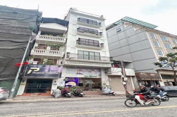 Mặt phố Hoàng Ngân Thanh Xuân - Lô Góc 70m2, 4 Tầng, MT 5.5m - Giá Bán Gấp