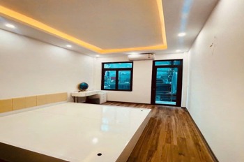 Vũ Tông Phan - 6 Phòng Ngủ - Ô Tô Đỗ Cửa - Kinh Doanh Đỉnh