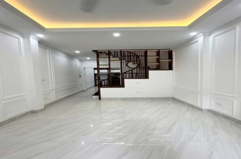 Bán nhà phân lô Hồ Đền Lừ - 40m2 - 8.65 tỷ - 15m ra ô tô - Gần Hồ Đền Lừ