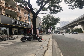 GIÁ RẺ MẶT PHỐ QUANG TRUNG HÀ ĐÔNG- KINH DOANH ĐỈNH - MẶT TIỀN RỘNG VỈA HÈ RỘNG ĐÁ BÓNG - VỊ TRÍ